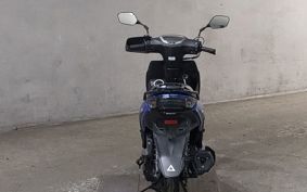 SUZUKI SU WISH LTD DV12B