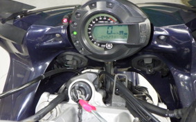 YAMAHA FAZER FZ6 S 2004