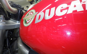 DUCATI MONSTER S4 2001