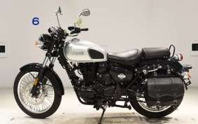BENELLI インペリアーレ400 2023