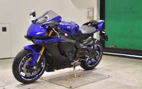 YAMAHA YZF-R1 2019