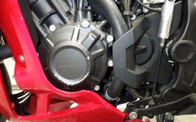 HONDA CBR650R E-Clutch 2025 RH17