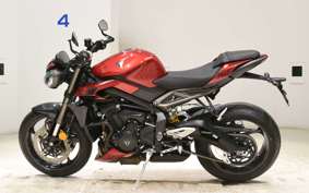 TRIUMPH STREET TRIPLE RS 2025