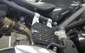 TRIUMPH STREET TRIPLE 2008