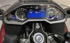 HONDA GL1800 TOUR DCT SC79