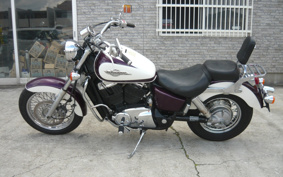 HONDA SHADOW AMERICAN CLASSICED 1995 SC32