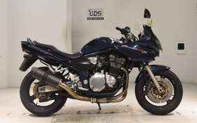 SUZUKI BANDIT 1200 S 2003 GV77A
