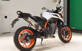KTM 890 DUKE R 2022