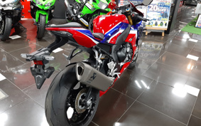 HONDA CBR1000RR-R FB SP 2020 SC82