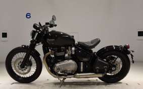 TRIUMPH TRIUMPH BONNEVILLE ボバー 2018