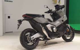 HONDA X-ADV 750 2025 RH21