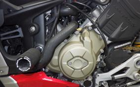 DUCATI STREETFIGHTER V4 S 2021
