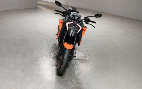 KTM 1290 SUPER  DUKE R V3940