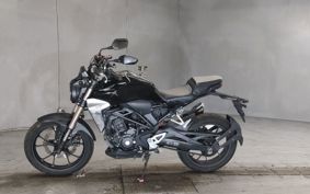 HONDA CB250R MC52