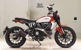 DUCATI SCRAMBLER ICON 2026