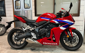HONDA CBR650R E-Clutch 2026 RH17