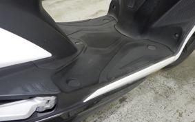 YAMAHA CYGNUS 125 XSR 3 SED8J