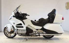 HONDA GL 1800 GOLD WING 2012 SC68