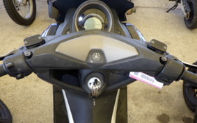 YAMAHA N-MAX SE86J