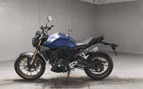 HONDA CB250R MC52