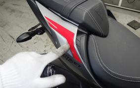 TRIUMPH STREET TRIPLE RS 2021