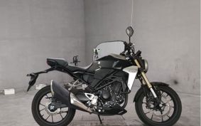 HONDA CB250R MC52