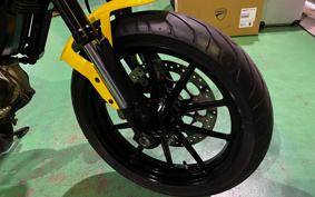 DUCATI  DUCATI  SCRAMBLER  ICON  2015 K102