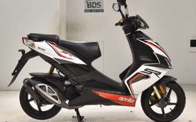 APRILIA SR50R 1998
