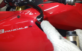 DUCATI 1199 PANIGALE S 2012