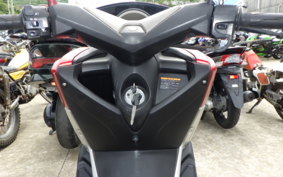 YAMAHA N-MAX SE86J