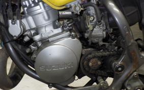 SUZUKI TS125R SF15A