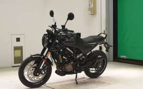 HUSQVARNA SVARTPILEN 125 2020