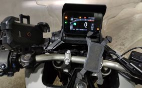 HONDA X-ADV 750 2025 RH21