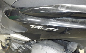 YAMAHA TRICITY 125 SE82J
