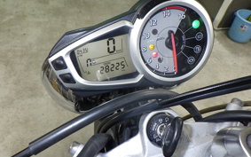TRIUMPH STREET TRIPLE R 2014