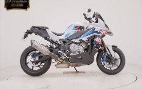 BMW M1000XR 2025