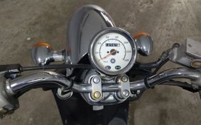 YAMAHA VINO 125 SE24