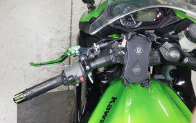 KAWASAKI NINJA 1000 2011