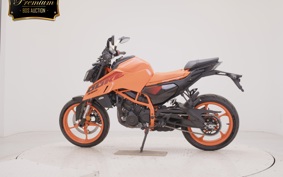 KTM 390 DUKE 2024