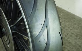 HARLEY XL883R 2005