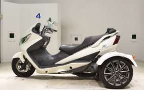 SUZUKI SKYWAVE 250 Trike (Burgman 250 Trike)  2025 CJ43A