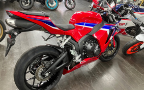 HONDA CBR600RR 2024 PC40