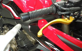 HONDA CB650R 2021 RH03