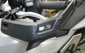 HONDA X-ADV 750 2025 RH21