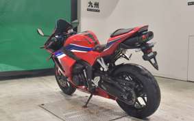 HONDA CBR600RR 2021 PC40