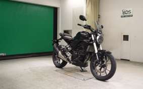 HONDA CB250R 2024 MC52