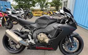 HONDA CBR1000RR 2017 SC77