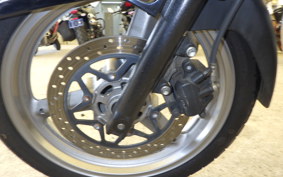 SUZUKI GSR250S