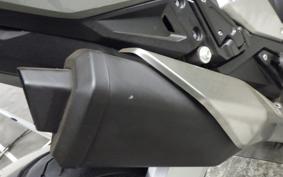 HONDA X-ADV 750 2025 RH21