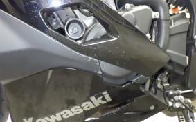 KAWASAKI ZX-25R